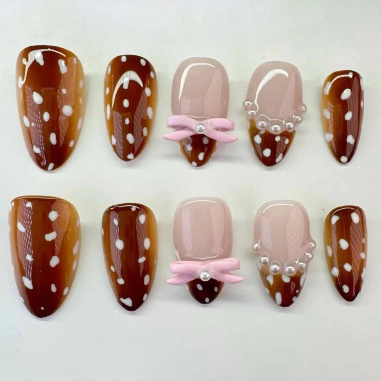 24pcs Pink Almond Press on Nails Flower Pattern False Nails Wearable Stick-on Nails Fake Nail Uñas Postizas Накладные Ногти 네일팁